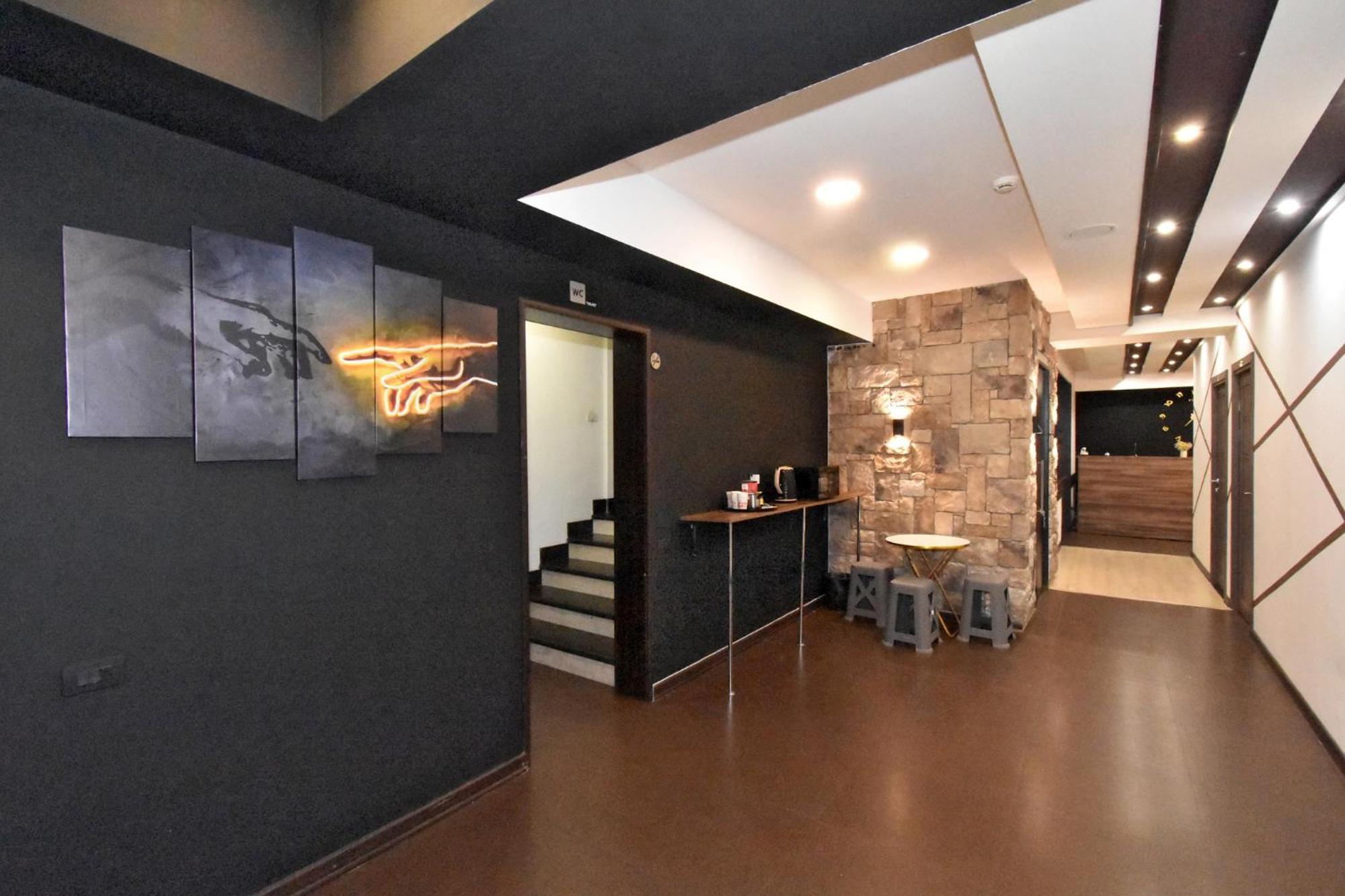 Luna Guest House Erivan Exterior foto